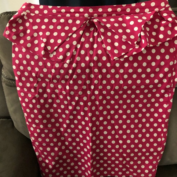 Skirt - Picture 1 of 1